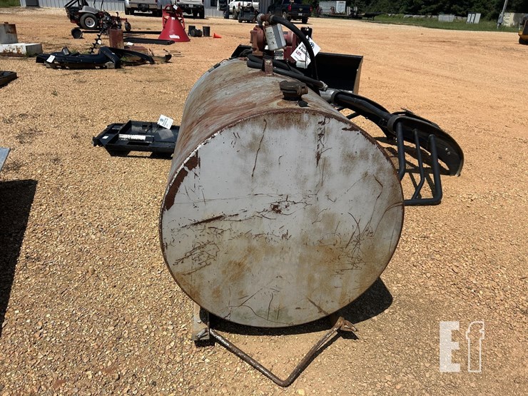 fuel-tank-250-gal.-image-3