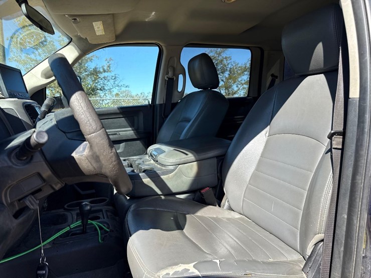 dodge-ram-5500-image-27