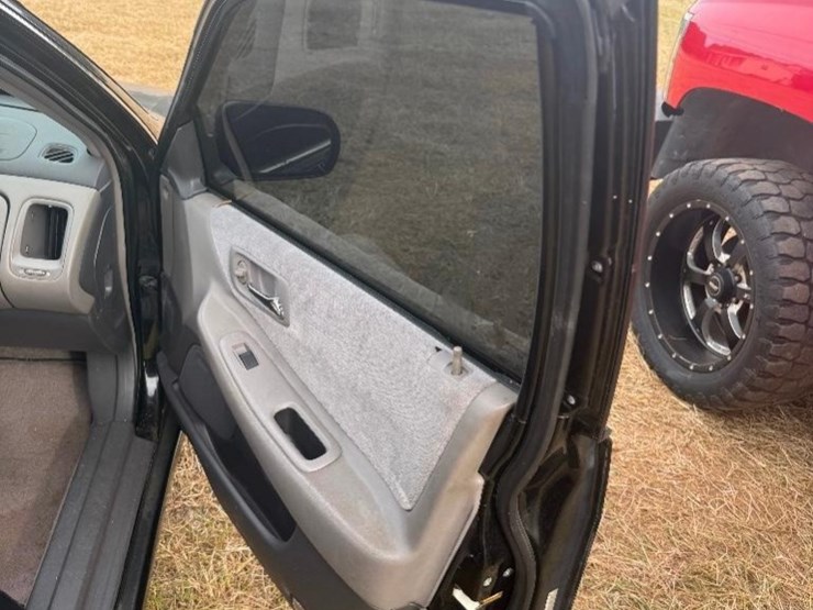 1998-honda-accord-lx-(at,-miles-read-200431,-image-14