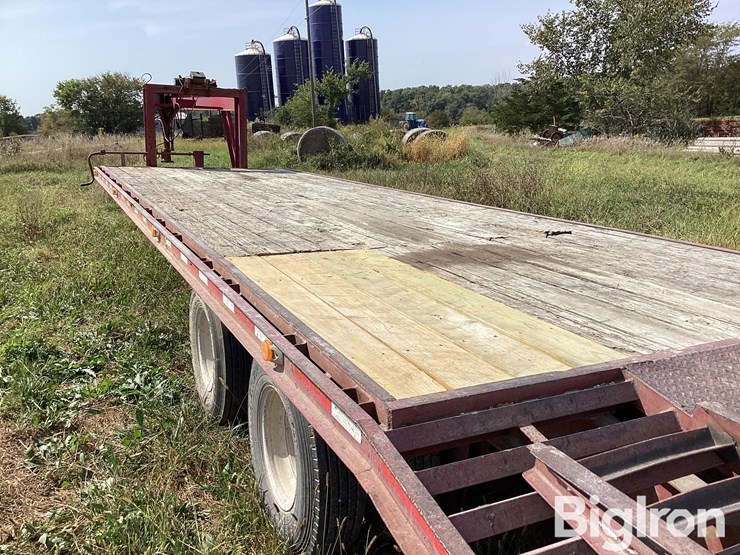 1994-titan-trailer-image-18