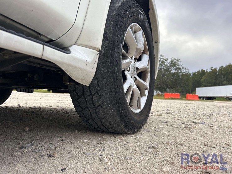 2012-infiniti-qx56-image-29