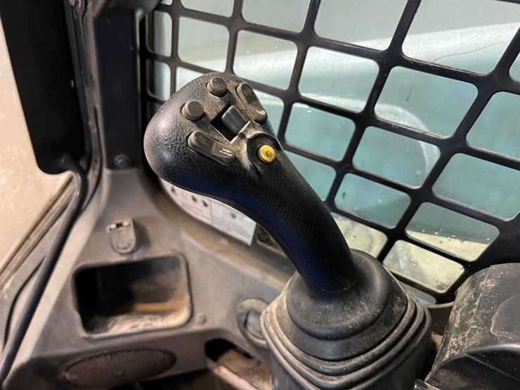 bobcat-a770-image-23