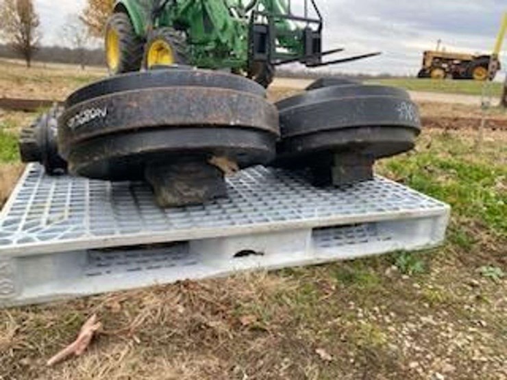 brand-new-excavator-track-idlers-and-rollers-image-2