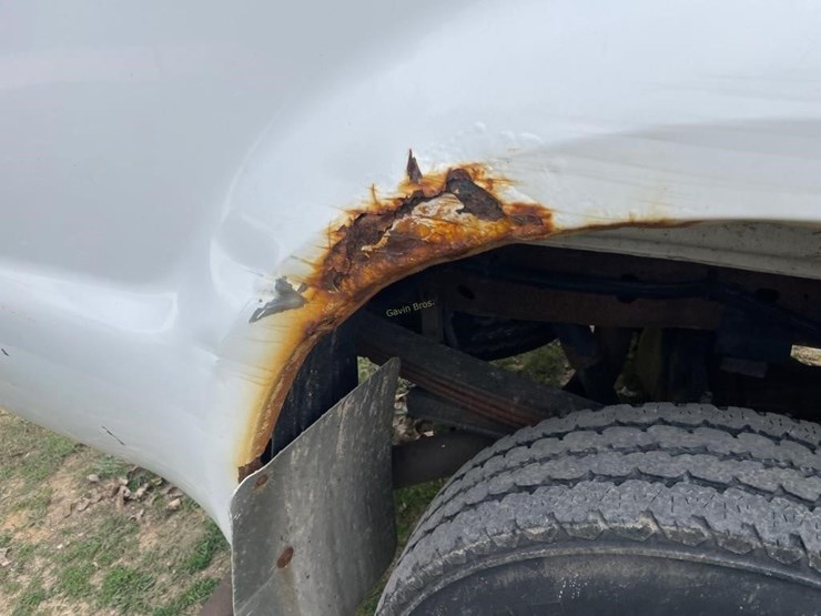 2000-ford-f250-xl-image-9