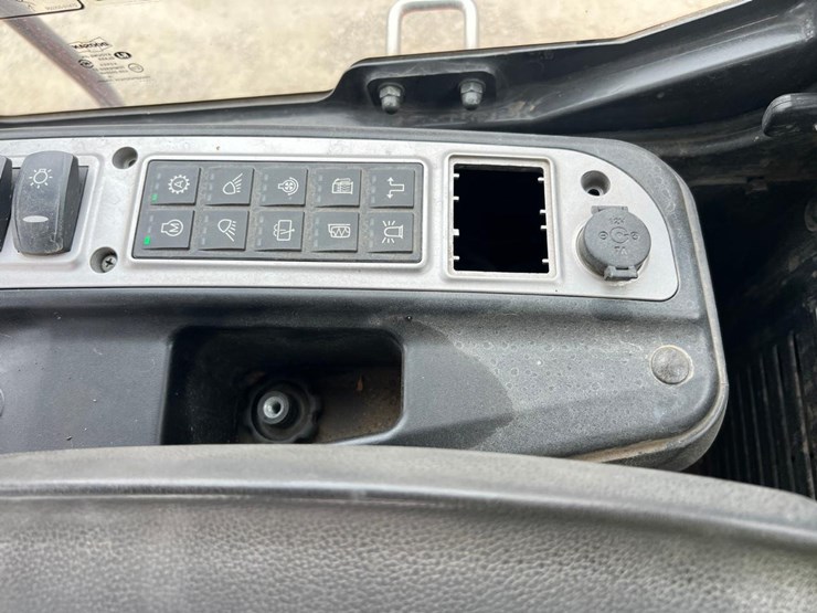 doosan-dl250-5-image-34