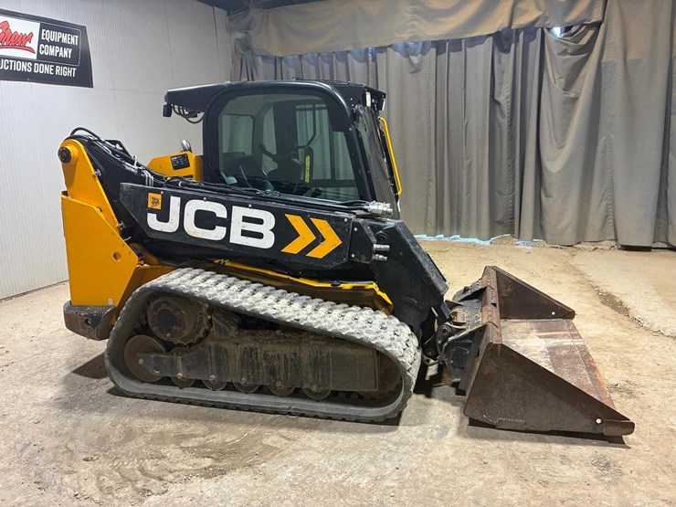 jcb-3ts-8t-image-6