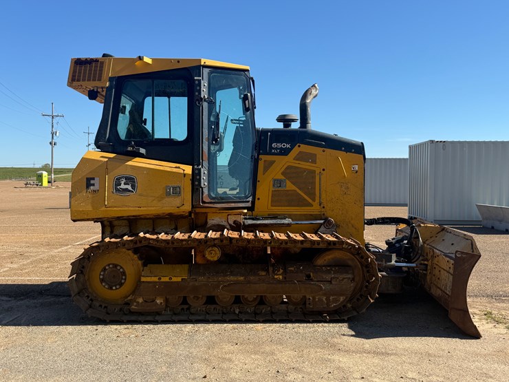 deere-650k-xlt-image-1