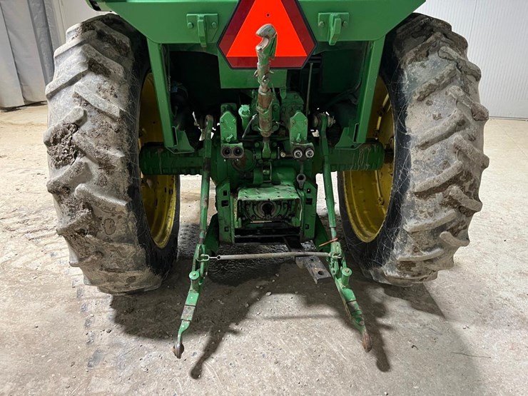 john-deere-4030-image-14
