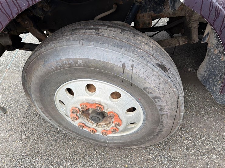 1997-caterpillar-18-image-9