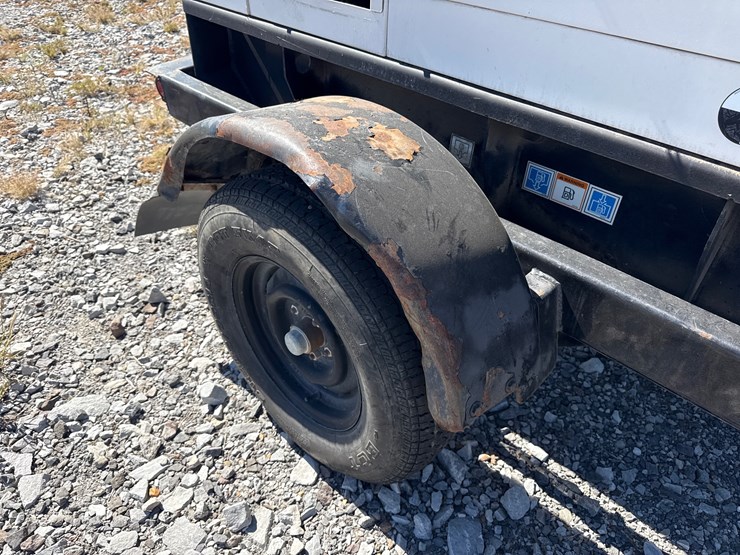 2007-caterpillar-xq20-image-34