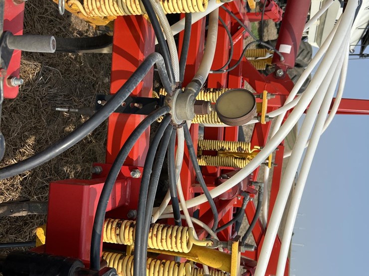 2008-bourgault-5710-59-image-92