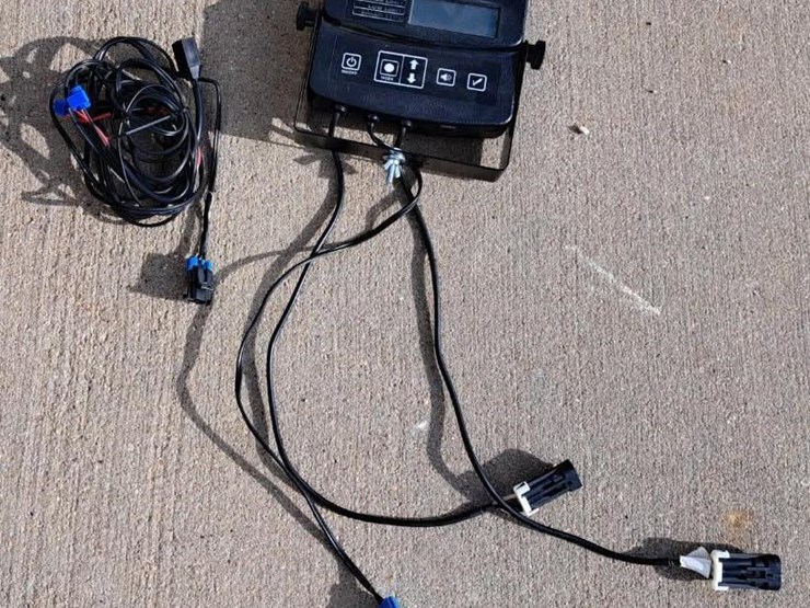 2020-massey-ferguson-1840-image-30