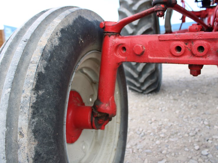 1957-ford-850-image-30