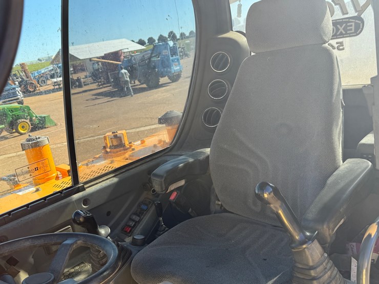 hyundai-robex-55w-9a-image-29