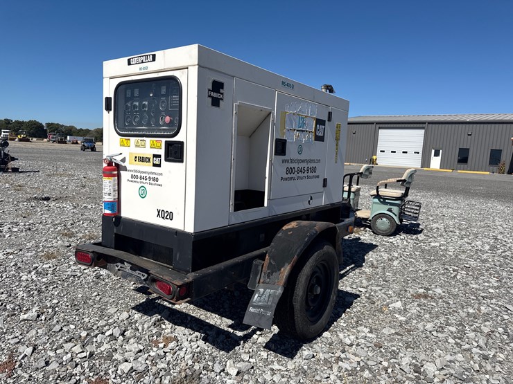 2007-caterpillar-xq20-image-3