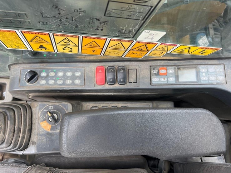 2017-caterpillar-m316f-image-43