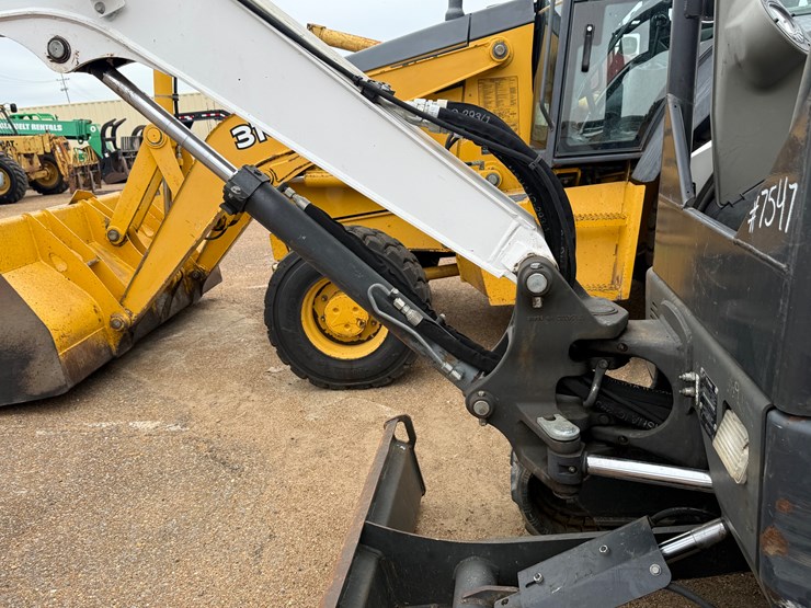 2018-bobcat-e26-image-10