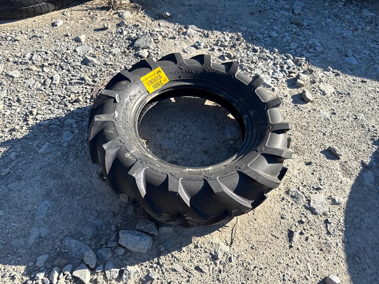 #2806-•-(1)-carlisle-super-lug-6-12-tire-inv#-2806-image-3