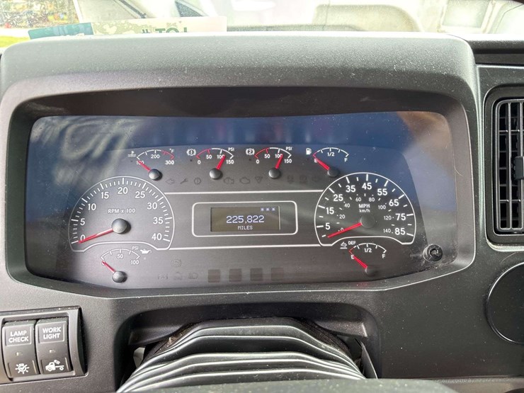 2020-international-mv607-16ft-morgan-dump-truck-image-35