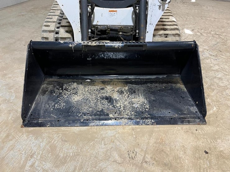 2016-bobcat-t595-image-9