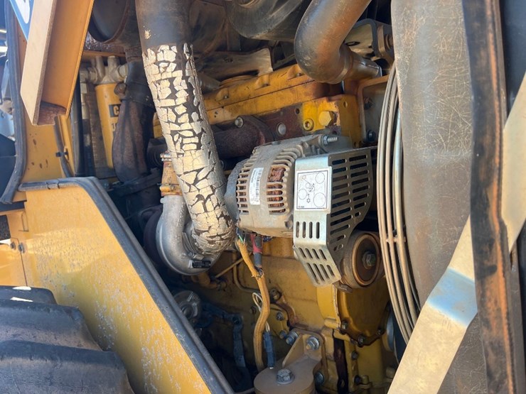 caterpillar-cp44-image-18