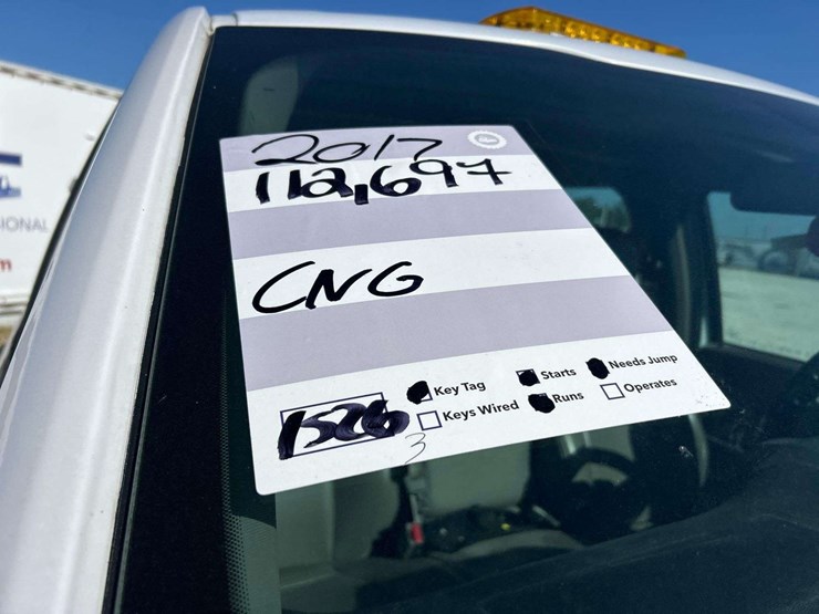 2017-ford-f150-image-26