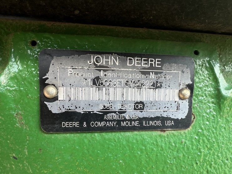 2012-john-deere-5083e-image-10