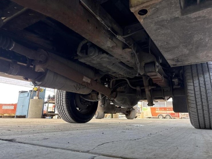 2006-ford-f350-image-23