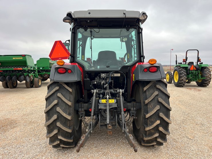2017-massey-ferguson-4710-image-10