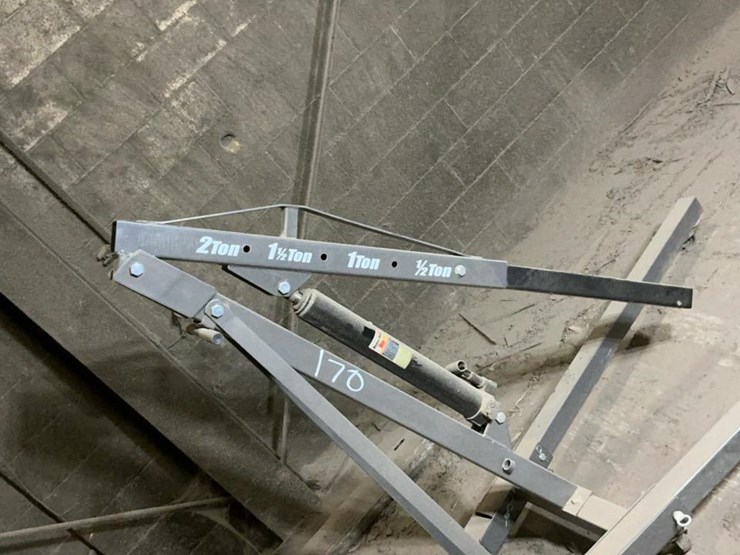 #170-•-pittsburgh-heavy-duty-2-ton-folding-engine-crane-image-8