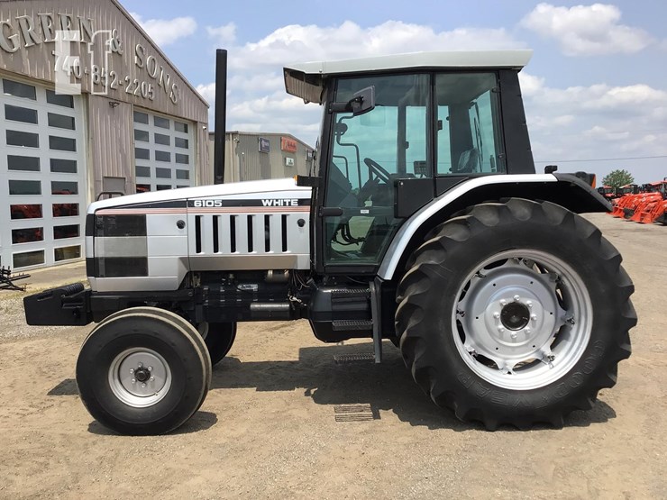 1992-white-6105-image-2