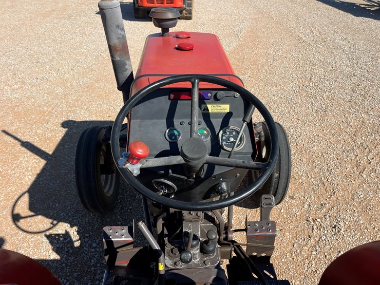 massey-ferguson-231-image-12