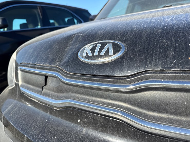 #27163-•-2017-kia-soul-suv-vin:-kndjn2a2xh7430848-inv#-27163-image-15