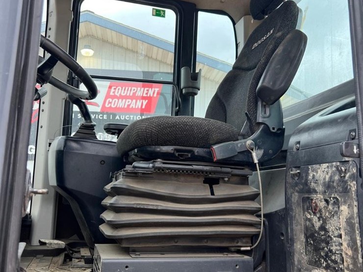 doosan-dl250-5-image-23