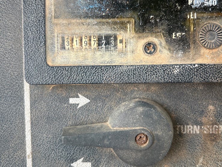 international-1086-image-10