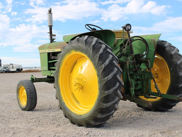 1962-john-deere-2010-image-6