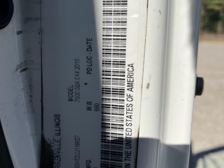 2012-international-7600-image-15