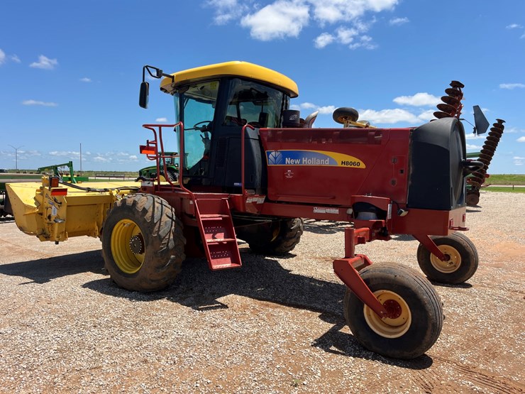 2009-new-holland-h8060-image-20