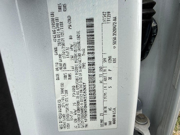 2019-ford-f350-xl-image-17