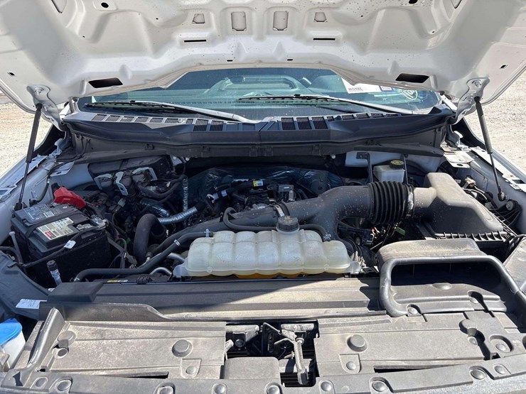 2023-ford-f150-image-10