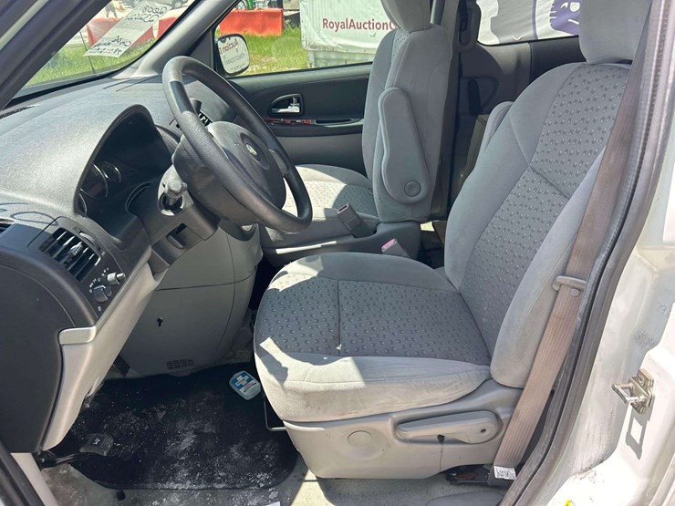 2008-chevrolet-uplander-image-12