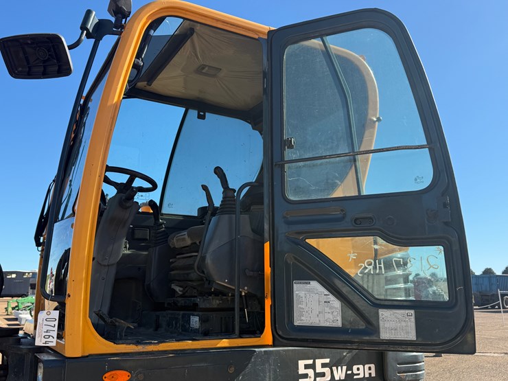 hyundai-robex-55w-9a-image-24