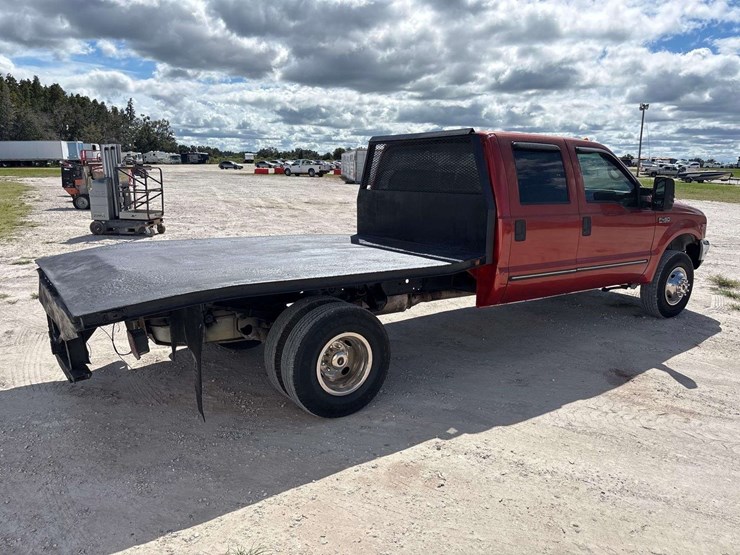 2001-ford-f-350-4x4-10ft-flatbed-truck-image-2