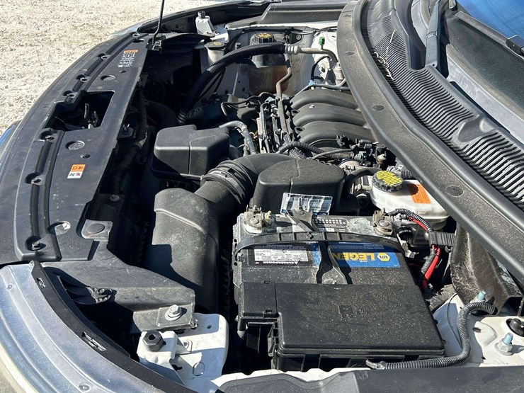 2019-ford-explorer-image-8