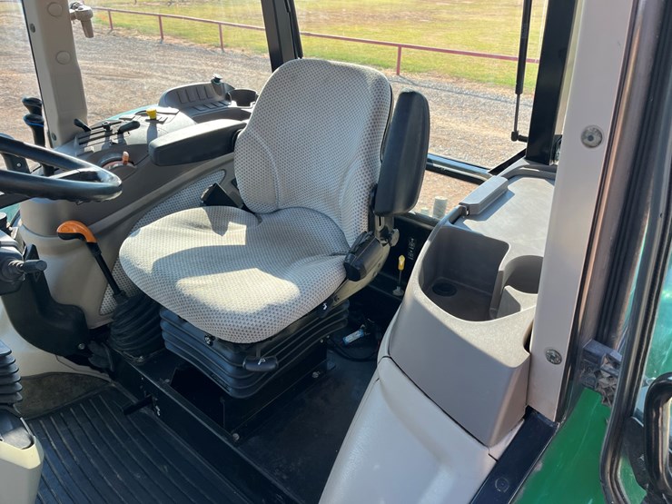 2017-john-deere-5100e-image-12