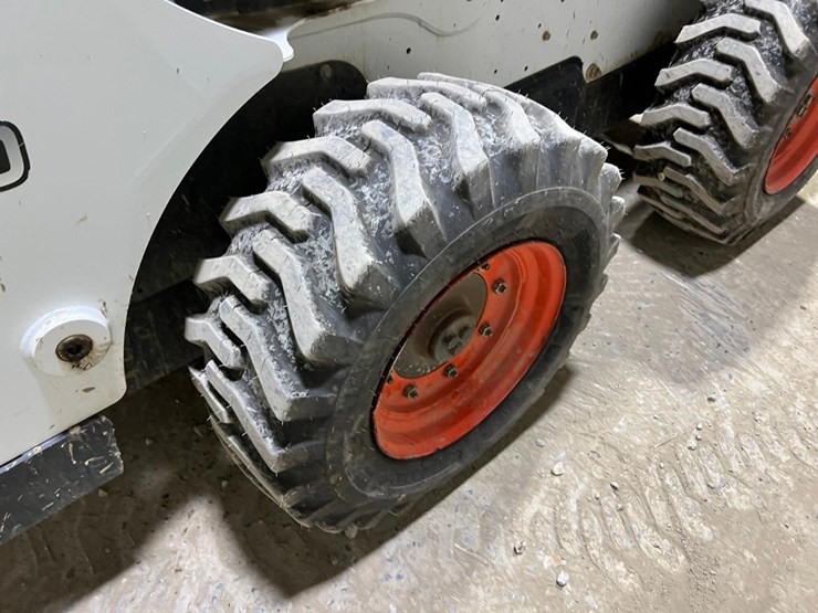 bobcat-s740-image-15