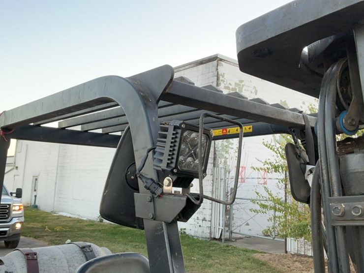 #218-•-cat-c50001-forklift-image-34