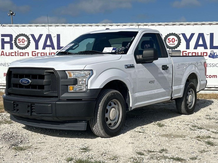 2017-ford-f150-image-1