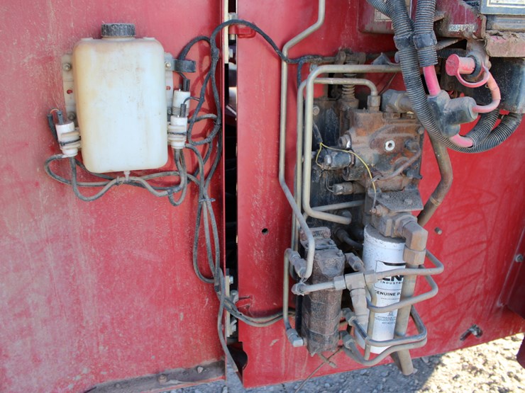 international-4100-image-59