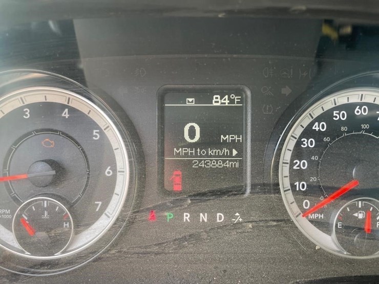 2019-dodge-ram-1500-image-8